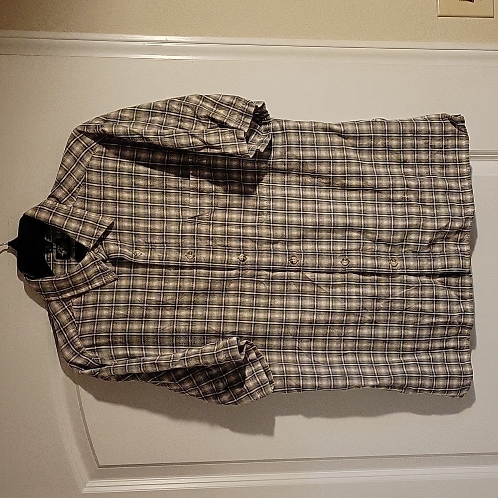 Dockers short sleeve 100% cotton casual shirt.